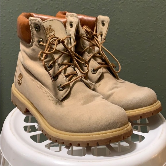 Women’s Timberland Classic 6in Boots - Picture 1 of 5